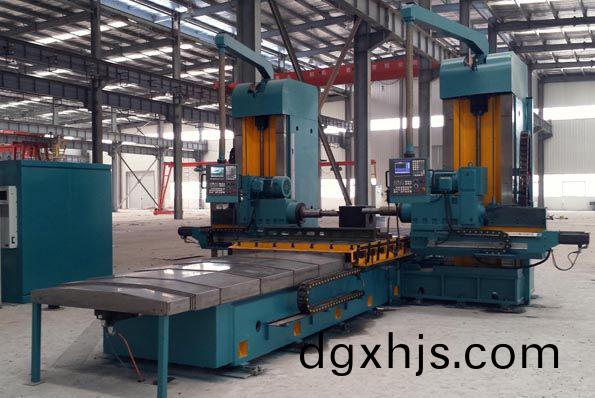 數控(kong)五軸(zhou)雙(shuang)立(li)柱鏜(tang)牀(chuang)