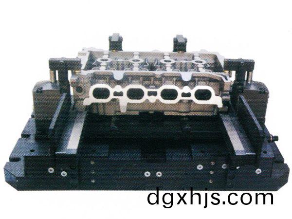 缸(gang)蓋加工液(ye)壓裌具